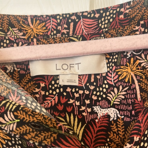 Loft Jungle Print Ruffle Hem Sleeveless Blouse - Picture 2 of 4